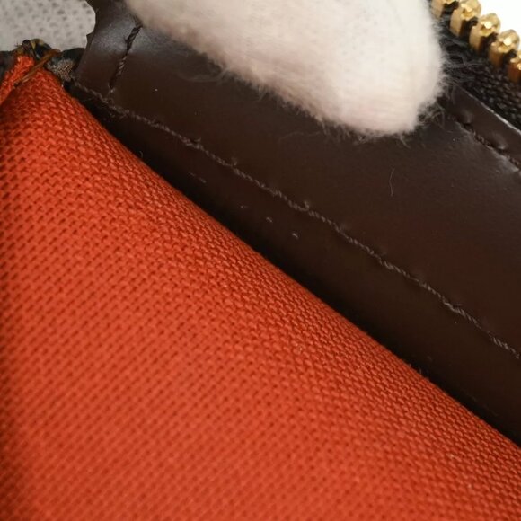 Louis Vuitton Damier Chelsea Shoulder Tote Bag - Picture 2 of 10